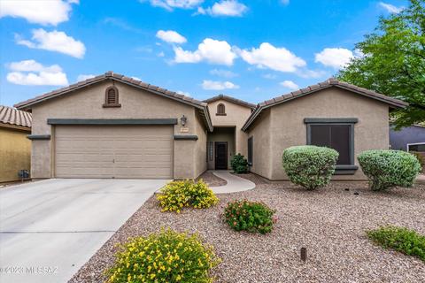 10616 E Oakbrook St, Tucson, AZ 85747