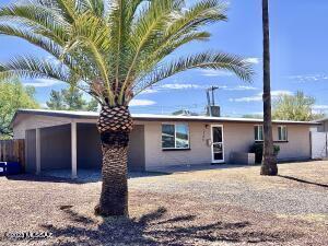 1725 S Avenida Regulo, Tucson, AZ 85710