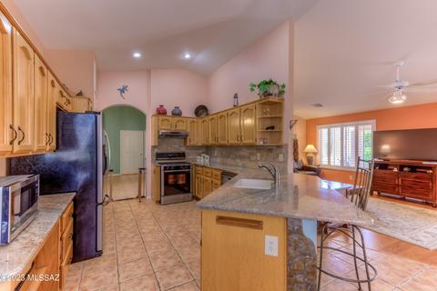 64288 E Round Robin Ln, Saddlebrooke, AZ 85739 photo 9