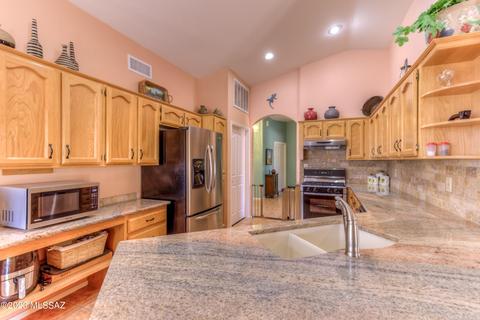 64288 E Round Robin Ln, Saddlebrooke, AZ 85739 photo 10