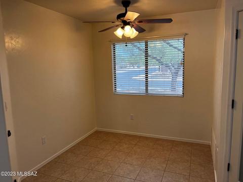 6586 E Splendid Ln, Tucson, AZ 85756 photo 7