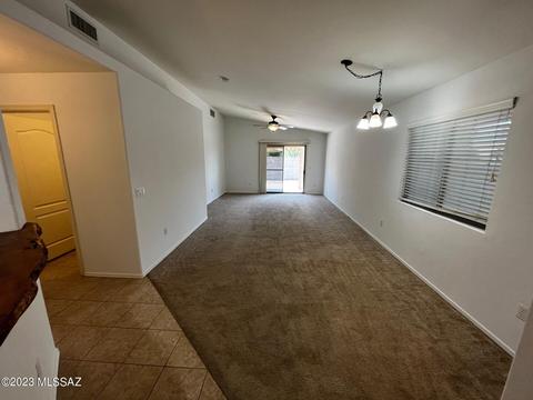6586 E Splendid Ln, Tucson, AZ 85756 photo 8