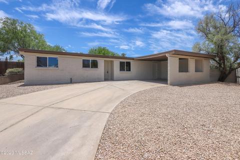 9566 E 42nd St, Tucson, AZ 85730