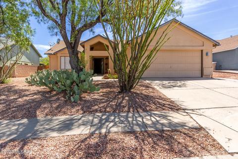 740 N Woodrose Pl, Tucson, AZ 85710