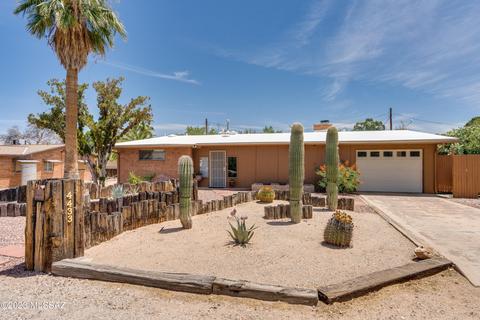 4433 E La Jolla Cir, Tucson, AZ 85711