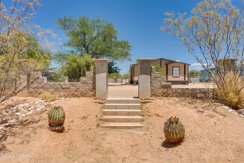 2833 E Treat Pl, Tucson, AZ 85714