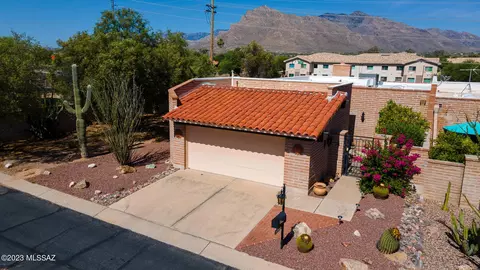 7888 Sendero Dos, Tucson, AZ 85704