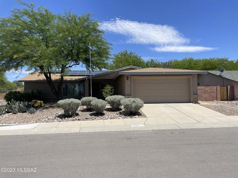 8510 N Camas Way, Tucson, AZ 85742