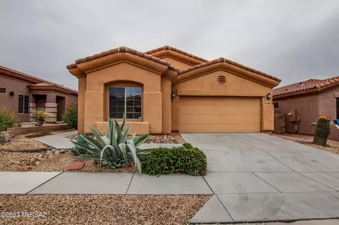 107 E Calle De La Semilla, Green Valley, AZ 85614