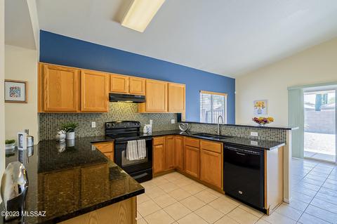 9198 E Muleshoe St, Tucson, AZ 85747 photo 6