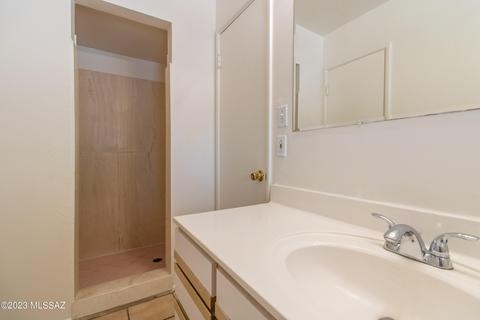 1402 E Hampton St, Tucson, AZ 85719 photo 16
