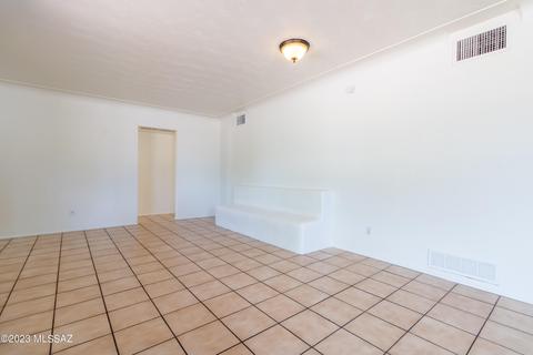 1402 E Hampton St, Tucson, AZ 85719 photo 9