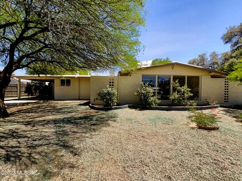 8312 E Desert Steppes Dr, Tucson, AZ 85710