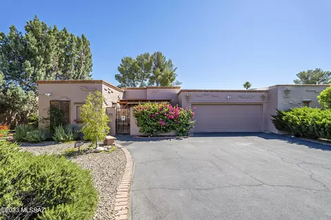 2557 N Avenida San Valle, Tucson, AZ 85715