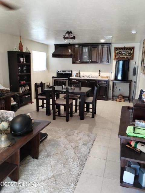 271 E Monterey St, Nogales, AZ 85621 photo 5