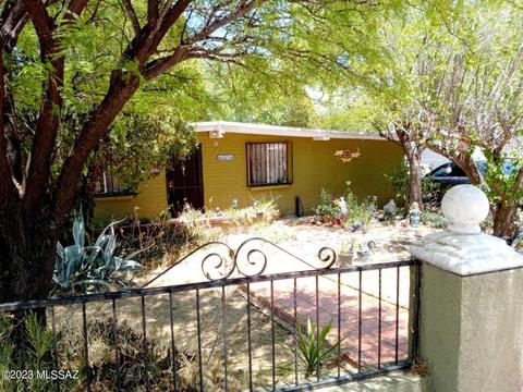 2754 N Silver Reef Dr, Nogales, AZ 85621