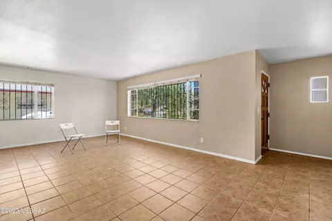 2425 E 19th St, Tucson, AZ 85719 photo 6