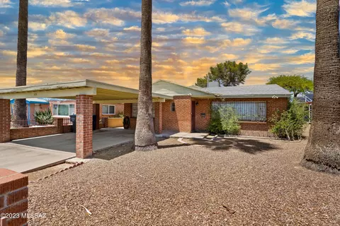 2425 E 19th St, Tucson, AZ 85719 photo 2