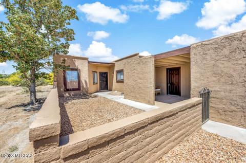 438 W San Ignacio, Green Valley, AZ 85614