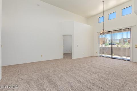 170 E Crown Ct, Vail, AZ 85641 photo 5