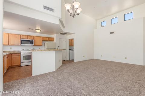 170 E Crown Ct, Vail, AZ 85641 photo 6