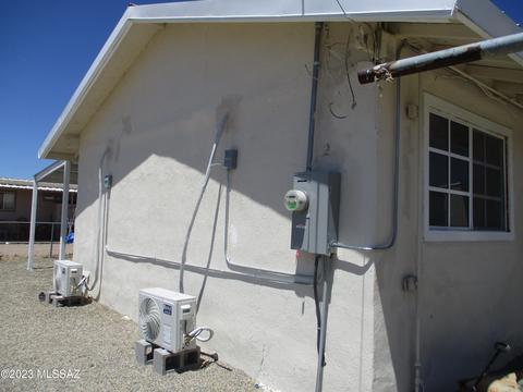608 S Bowie Ave, Willcox, AZ 85643 photo 3