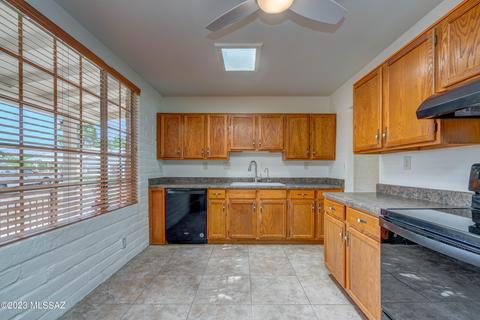 8109 Eli St, Tucson, AZ 85710 photo 10