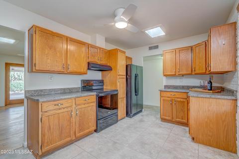 8109 Eli St, Tucson, AZ 85710 photo 8