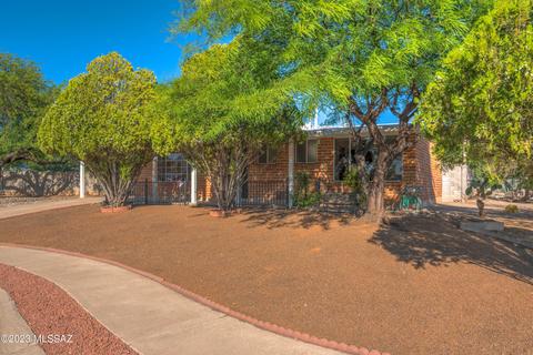 8109 Eli St, Tucson, AZ 85710