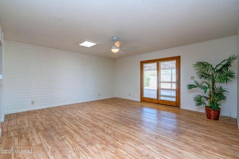 8109 Eli St, Tucson, AZ 85710 photo 5