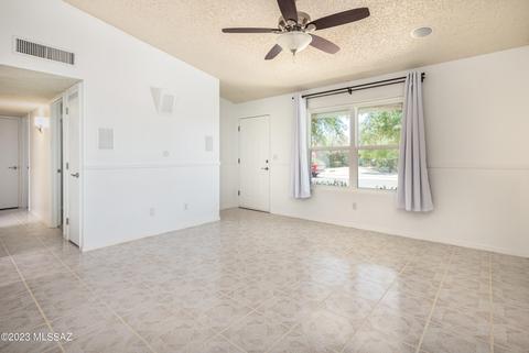6872 N De Chelly Loop, Tucson, AZ 85741 photo 4