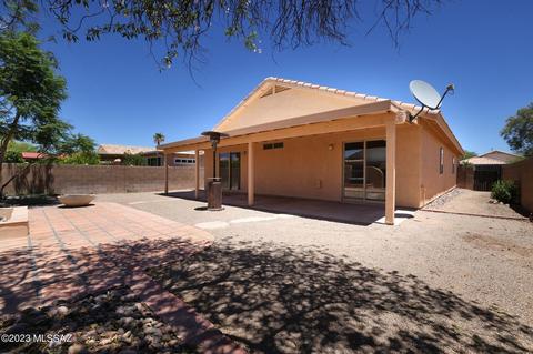 9478 E Pale Blue Topaz Ln, Tucson, AZ 85747 photo 17