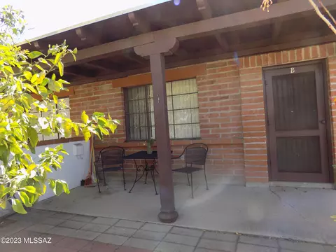 230 Paseo Sarta #B, Green Valley, AZ 85614