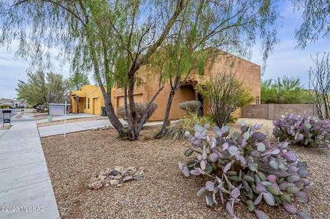 5722 E Calle De Hielo Dulce, Tucson, AZ 85756