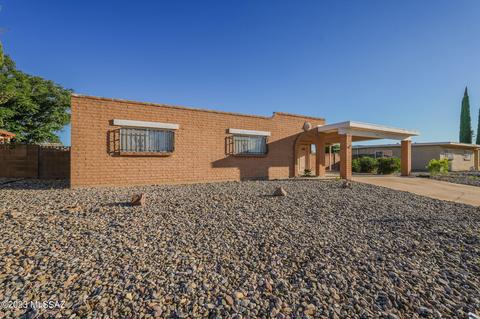7632 E Lurlene Dr, Tucson, AZ 85730
