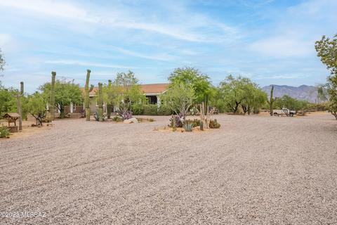 10460 N Gila Rd, Tucson, AZ 85742