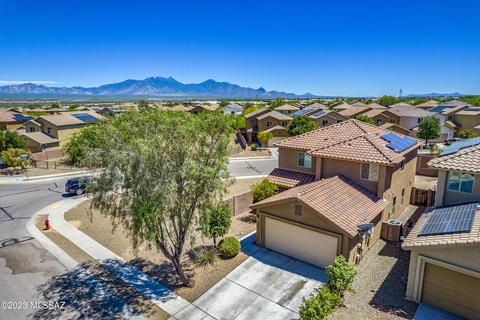 895 W Calle Arroyo Norte, Green Valley, AZ 85614