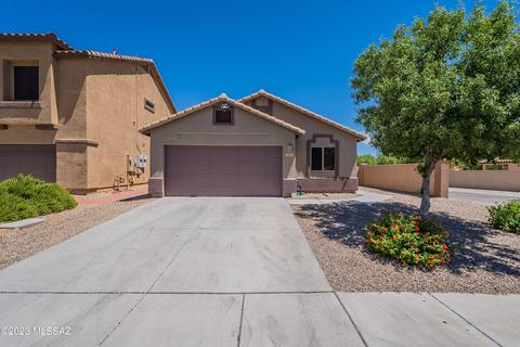 112 W Calle Patio Lindo, Sahuarita, AZ 85629