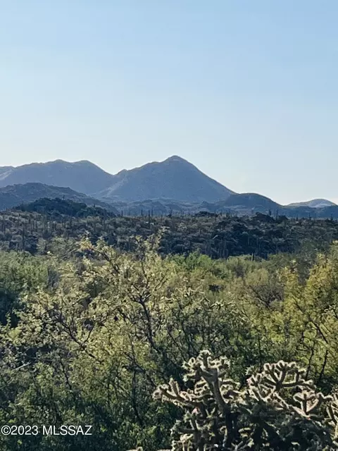 490 E Crescent Moon Dr, Oro Valley, AZ 85755