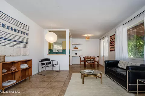 718 E Knox Dr, Tucson, AZ 85719 photo 8