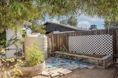 718 E Knox Dr, Tucson, AZ 85719 photo 35