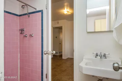 718 E Knox Dr, Tucson, AZ 85719 photo 27