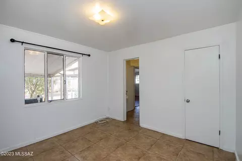 718 E Knox Dr, Tucson, AZ 85719 photo 26