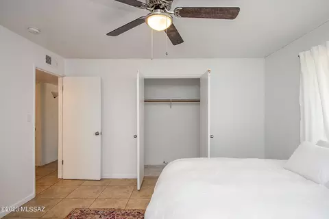 718 E Knox Dr, Tucson, AZ 85719 photo 19