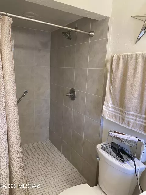 6313 E Baylor Dr, Tucson, AZ 85710 photo 22