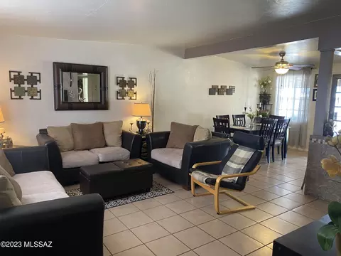 6313 E Baylor Dr, Tucson, AZ 85710 photo 6