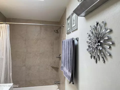 6313 E Baylor Dr, Tucson, AZ 85710 photo 13