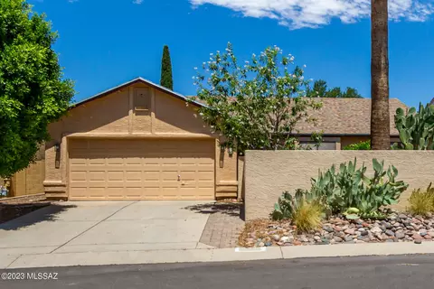 5136 W Bluejay St, Tucson, AZ 85742