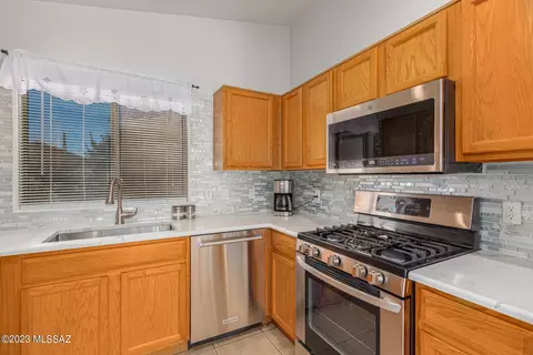 60 W Bryan Scott Pl, Vail, AZ 85641 photo 4