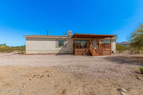 9750 W Sky Blue Dr, Tucson, AZ 85735